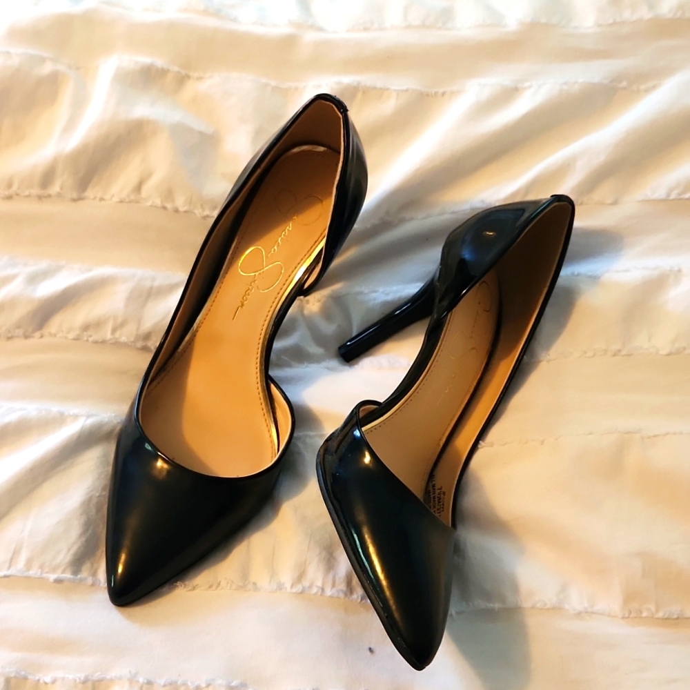 Jessica Simpson stilletos